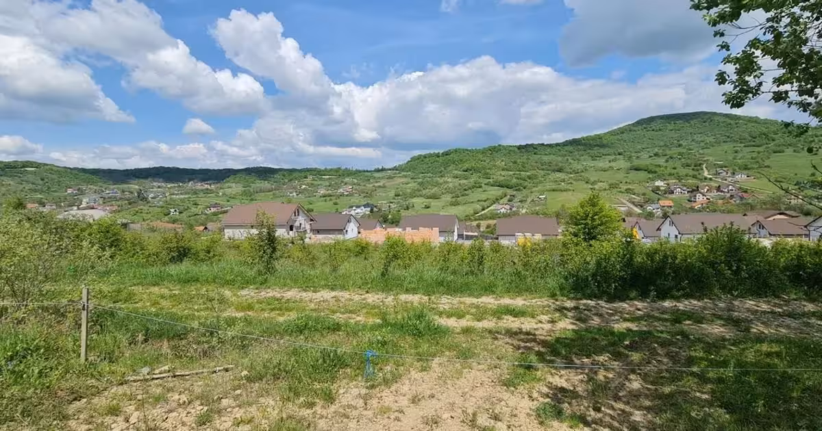 Teren Construcții extravilan de vânzare de 1500 mp, în zona Sud-Est, Bistrița