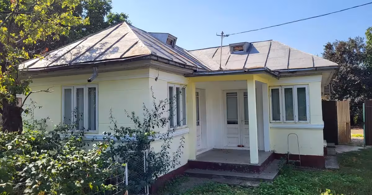Casă individuală de vânzare cu 4 camere, mobilată în Clipicești