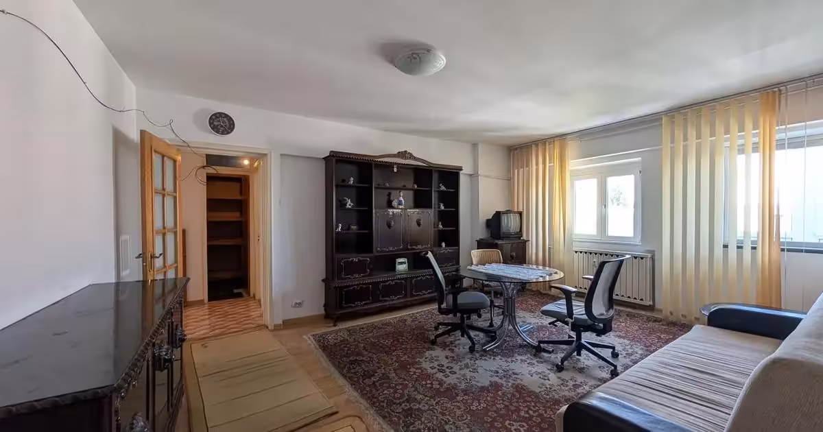 Apartament de vânzare cu 3 camere în zona Aviației, Sector 1