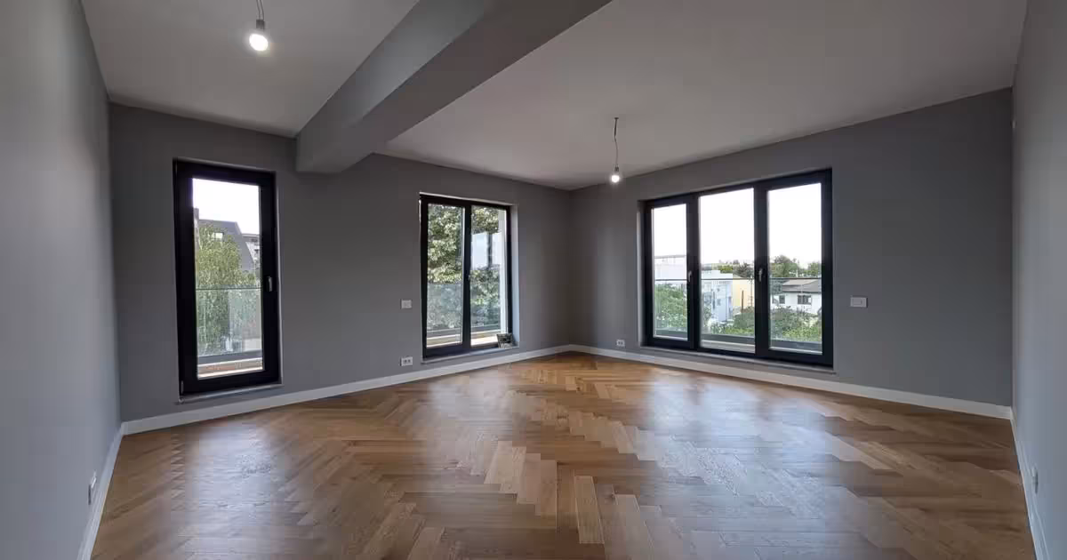 Apartament de vânzare cu 3 camere în zona Băneasa, Sector 1
