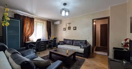 Apartament P-ța Romană
