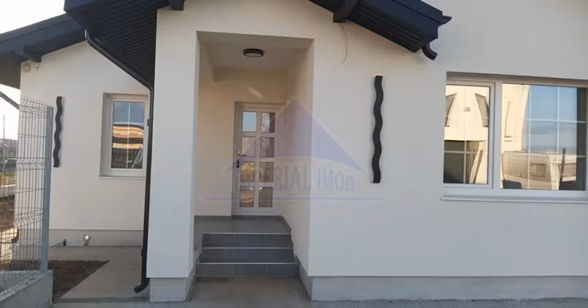 Casă individuală de vânzare cu 4 camere în Balotești