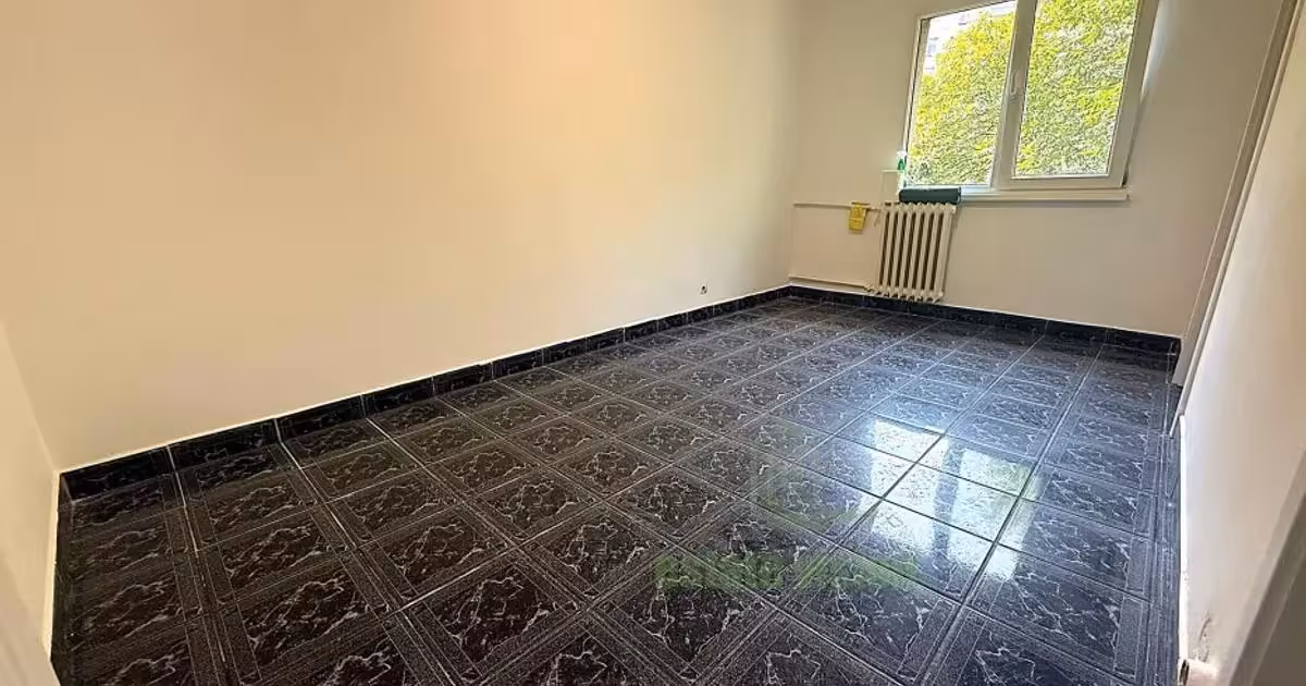 Garsonieră de vânzare în zona Alexandru Obregia, Sector 4