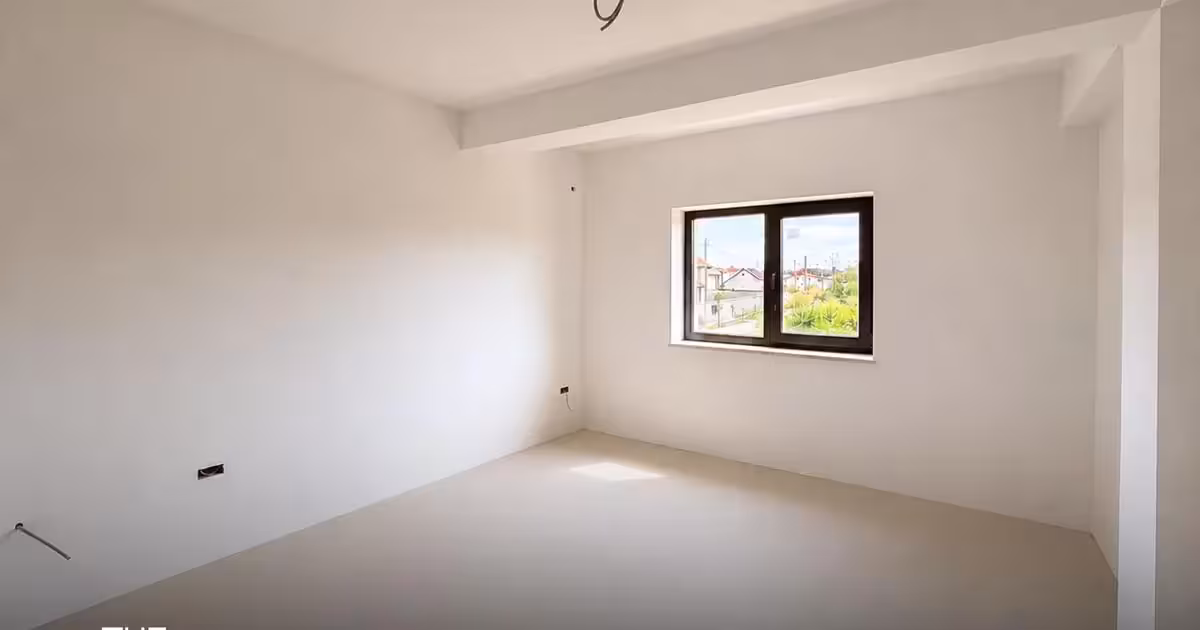 Casă individuală de vânzare cu 5 camere în Lumina