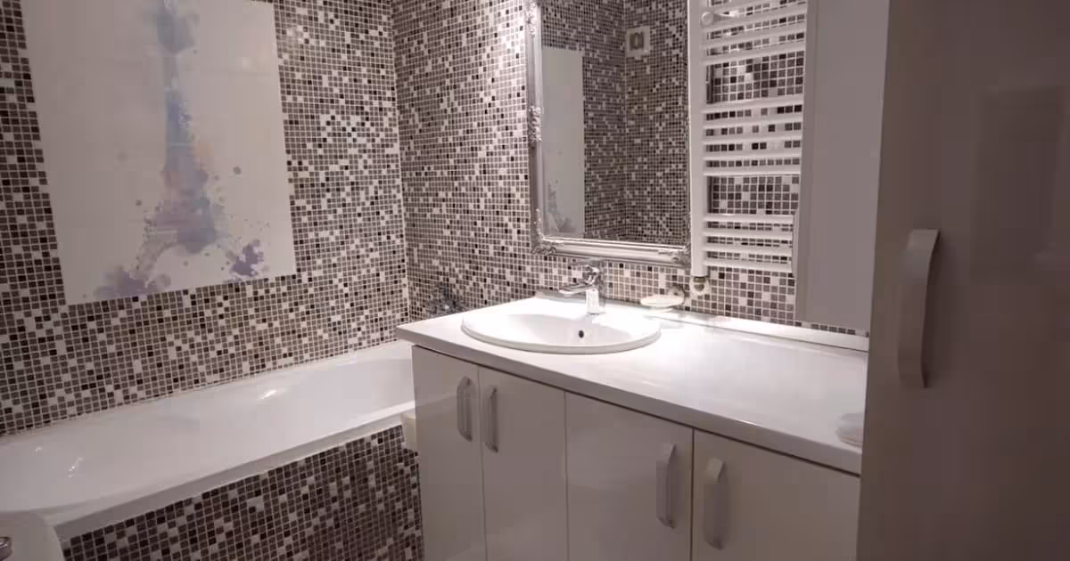 Apartament de vânzare cu 2 camere în zona Est, Galați
