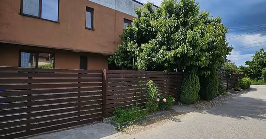 Apartament Zăvoi