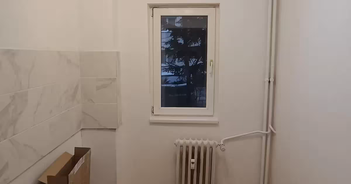 Apartament de vânzare cu 2 camere, mobilat în zona Aviatori, Bacău