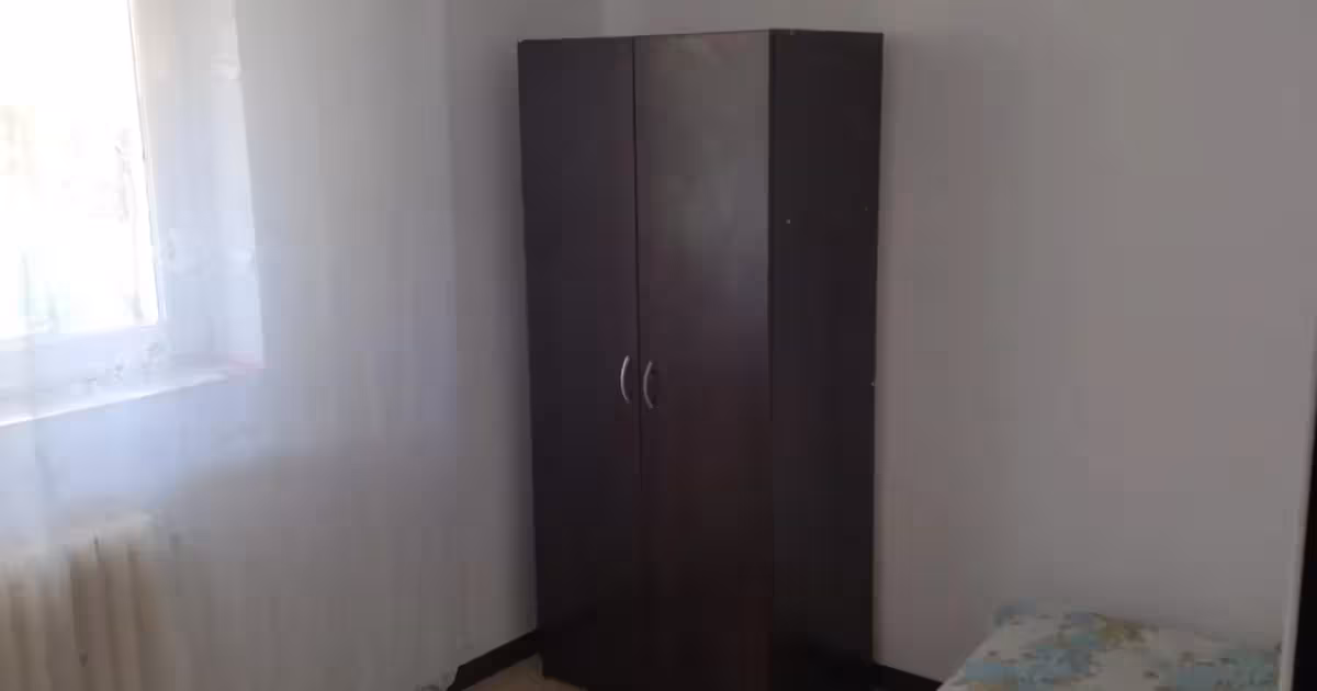 Apartament de vânzare cu 2 camere în Sector 6