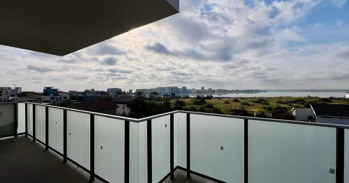 Apartament de vânzare cu 2 camere în Mamaia-Sat