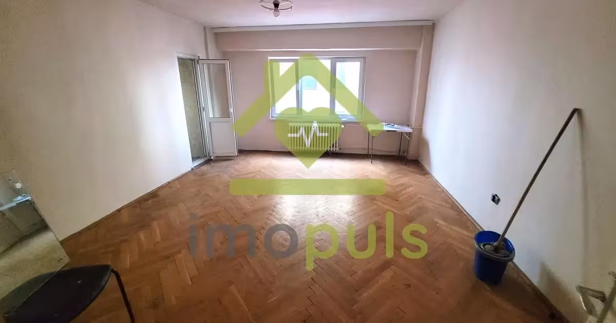 Apartament de vânzare cu 3 camere în zona Lipovei, Timișoara