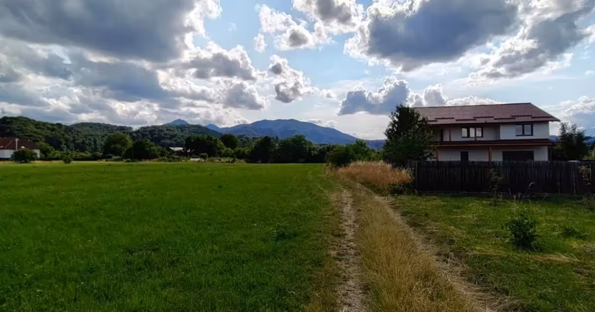 Teren Construcții intravilan de vânzare de 600 mp, în Săcele