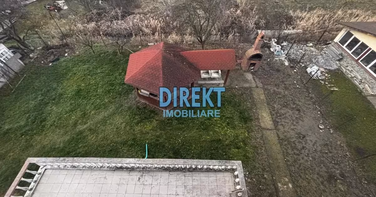 Casă de vânzare cu 10 camere în zona Viișoara, Bistrița