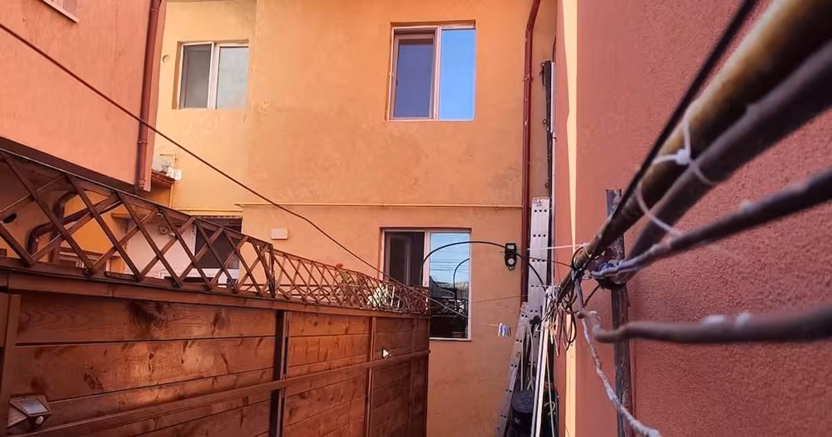 Casă de vânzare cu 6 camere în zona Central, Constanța