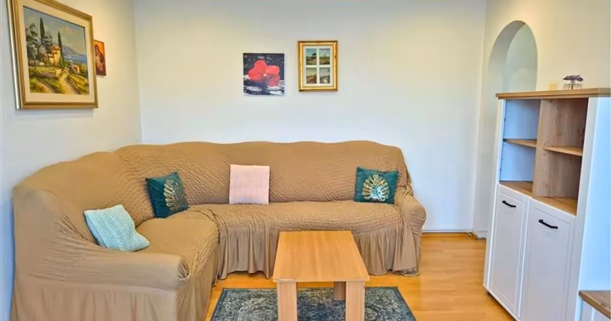 Apartament de vânzare cu 2 camere, mobilat în zona 1 Mai, Râmnicu Vâlcea