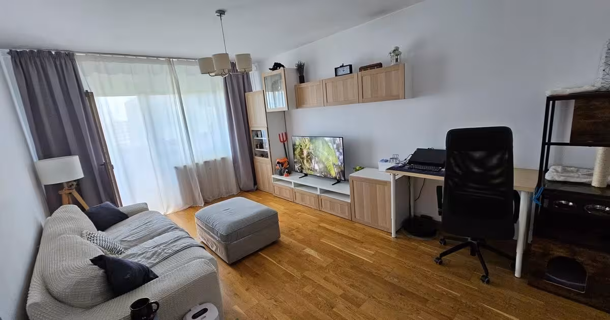 Apartament de vânzare cu 3 camere în zona 1 Mai, Sector 1