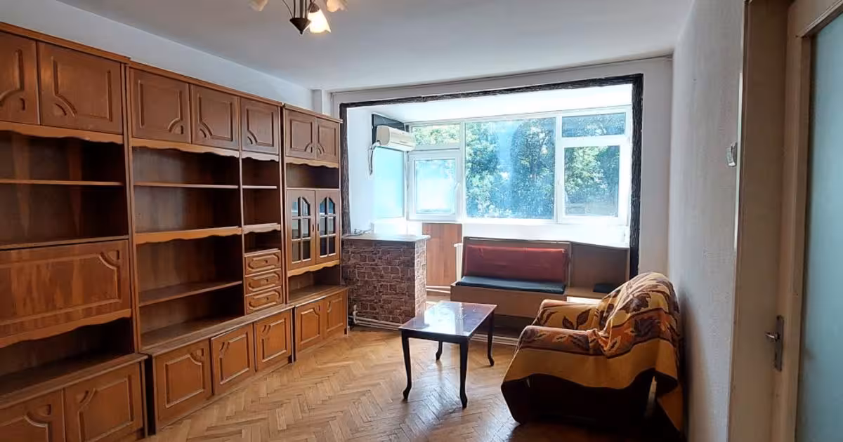 Apartament de vânzare cu 2 camere în zona Țiglina 1, Galați
