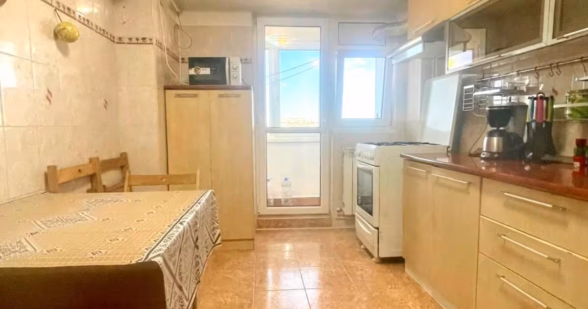 Apartament de vânzare cu 2 camere în zona Mazepa 1, Galați