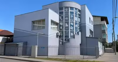 Spațiu comercial Vest