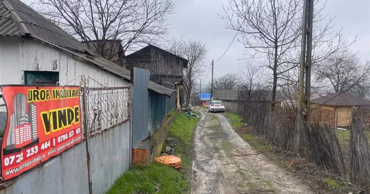 Teren Construcții intravilan de vânzare de 2200 mp, în Parcheș
