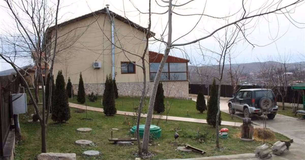 Hotel/Pensiune de vânzare de 300 mp, în Mineri