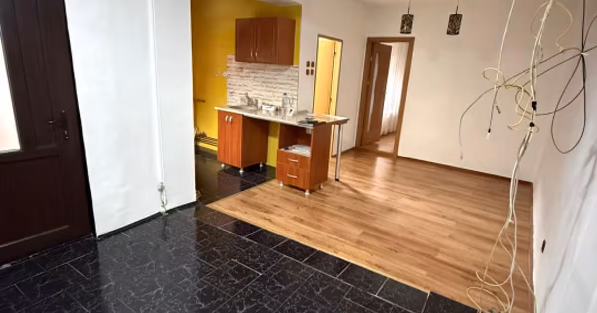 Casă individuală de vânzare cu 4 camere, mobilată în zona Bd. Coșbuc, Galați