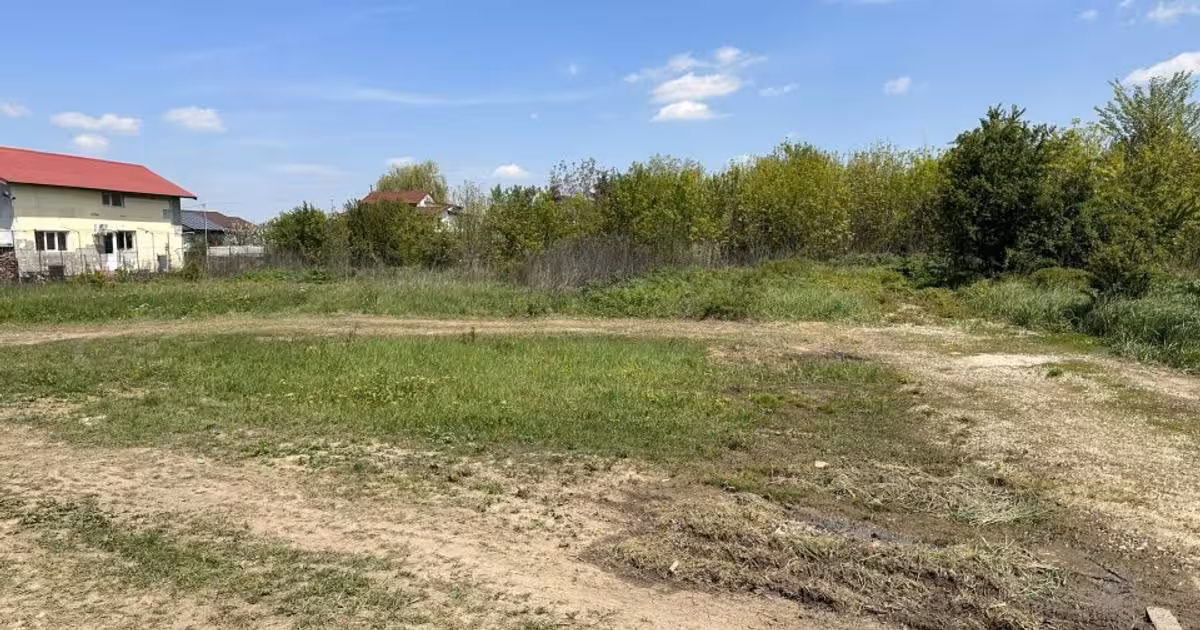 Teren Construcții intravilan de vânzare de 651 mp, în Crevedia