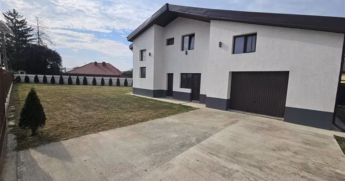 Casă de vânzare cu 4 camere în zona Calea Moinești, Bacău