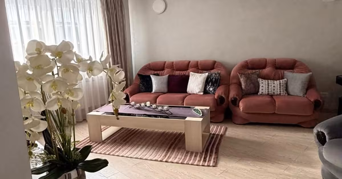Apartament de vânzare cu 5 camere în zona George Enescu, Suceava