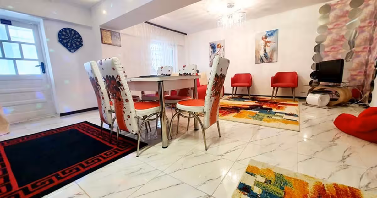 Apartament de vânzare cu 2 camere, mobilat în Rovinari