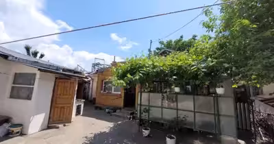 Casă Central
