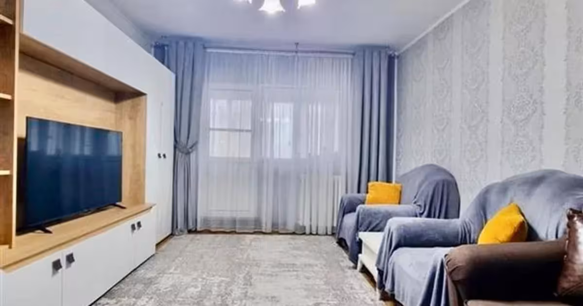Apartament de vânzare cu 3 camere în zona Mircea cel Bătrân, Iași