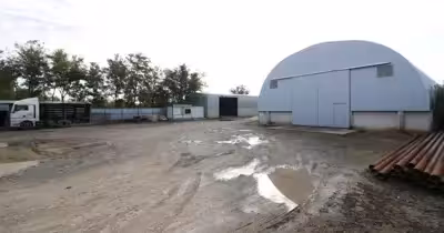 Spațiu comercial Tătaru