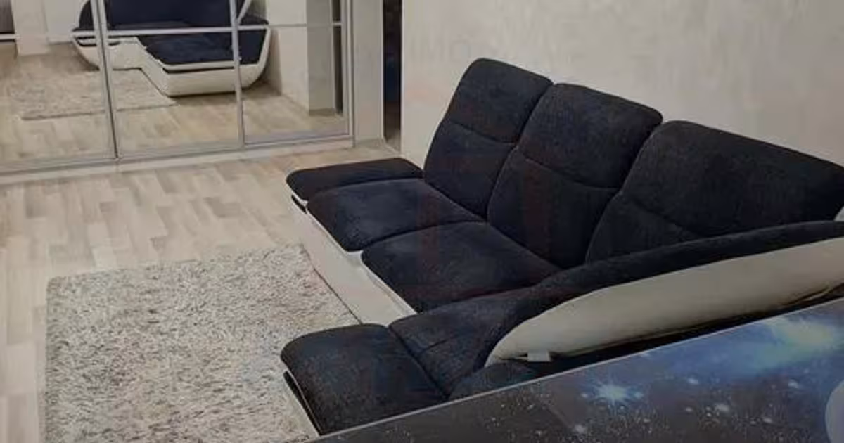 Apartament de vânzare cu 3 camere în zona Micro 17, Galați