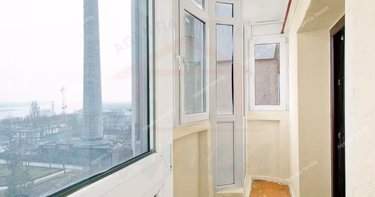 Apartament de vânzare cu 3 camere în zona Micro 21, Galați