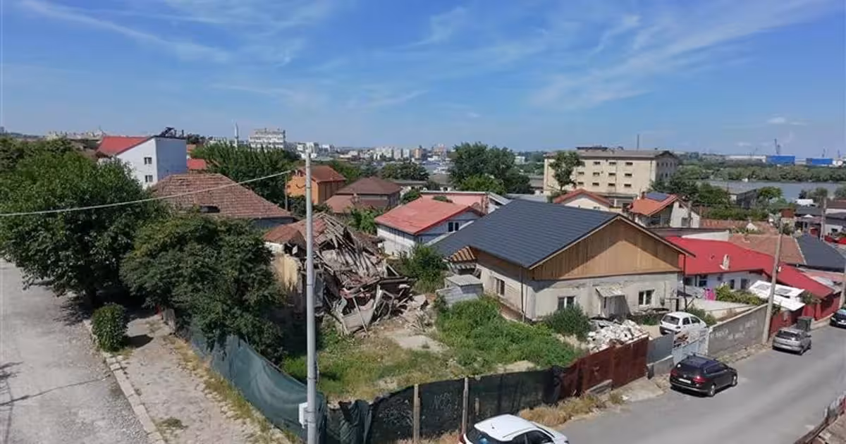 Teren Construcții intravilan de vânzare de 262 mp, în zona Monumentului, Tulcea
