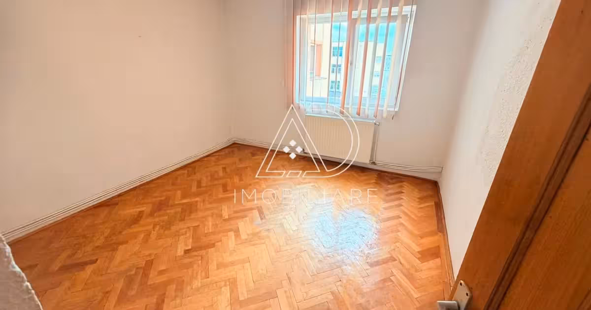 Apartament de vânzare cu 2 camere în zona 9 Mai, Târgu Jiu