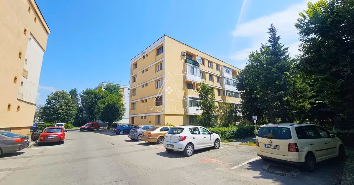 Apartament de vânzare cu 2 camere în zona Central, Târgu Jiu