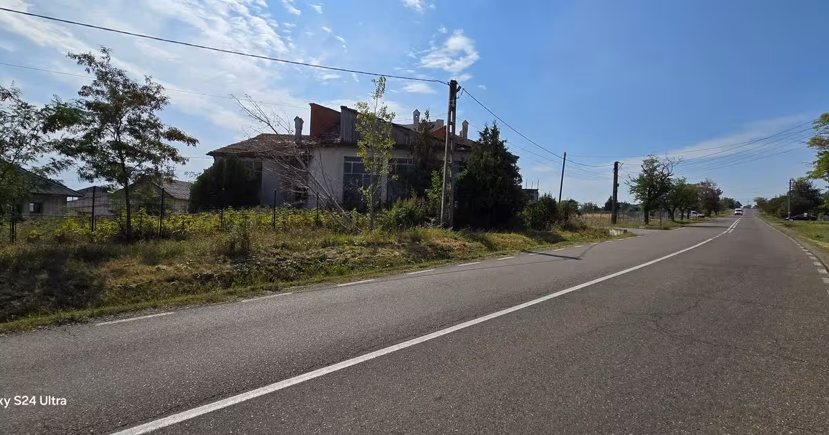 Spațiu industrial de vânzare 785 mp în zona Central, Botoșani