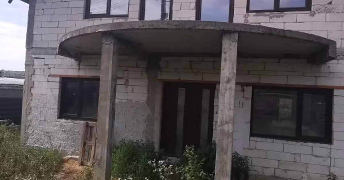 Casă individuală de vânzare cu 5 camere în zona Central, Botoșani