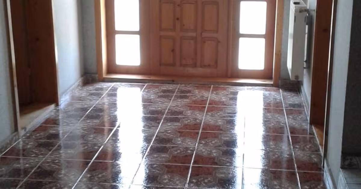 Casă individuală de vânzare cu 10 camere în zona Central, Botoșani