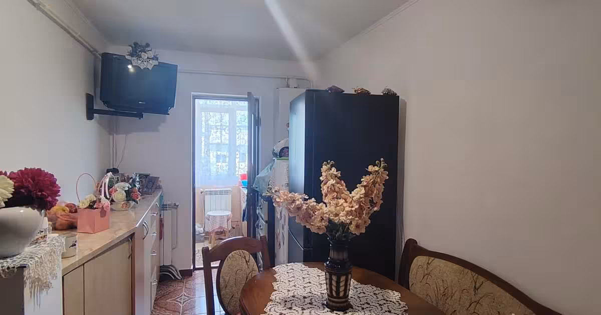 Apartament de vânzare cu 2 camere în zona Central, Botoșani