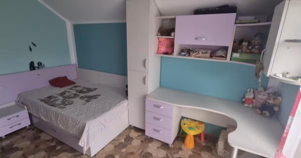 Casă individuală de vânzare cu 5 camere în zona Periferie, Botoșani