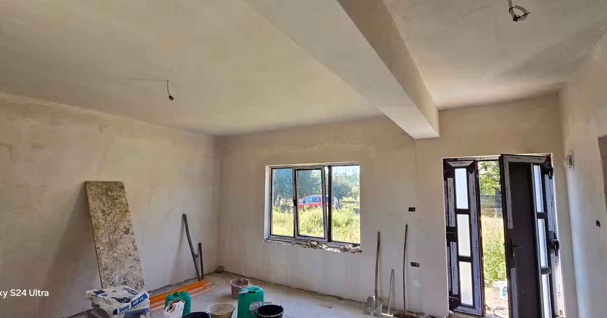 Casă individuală de vânzare cu 4 camere în Cătămărești-Deal