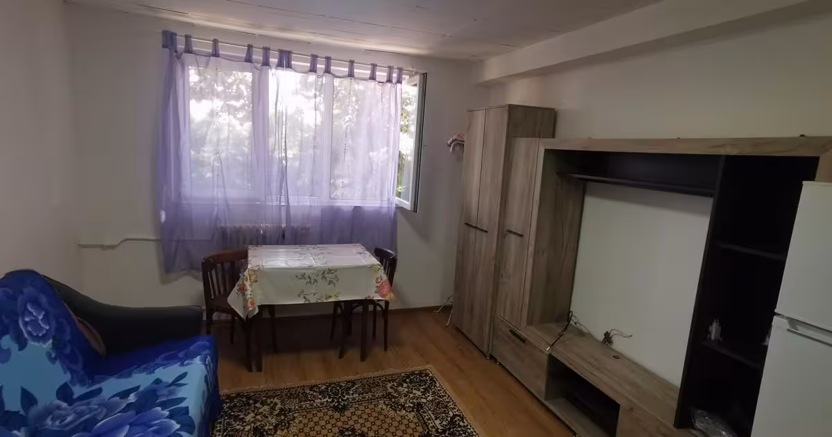 Garsonieră de vânzare în zona Central, Botoșani