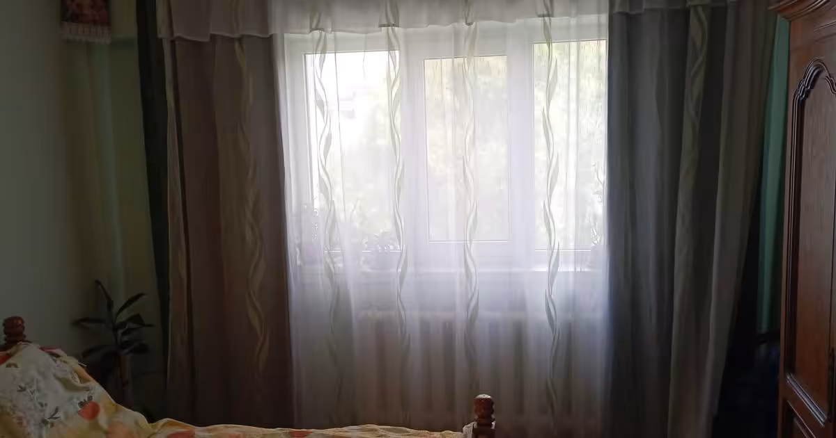 Apartament de vânzare cu 3 camere în zona Central, Botoșani