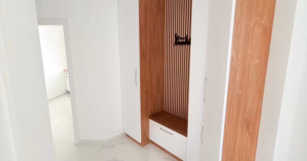 Apartament de vânzare cu 2 camere în zona Central, Botoșani