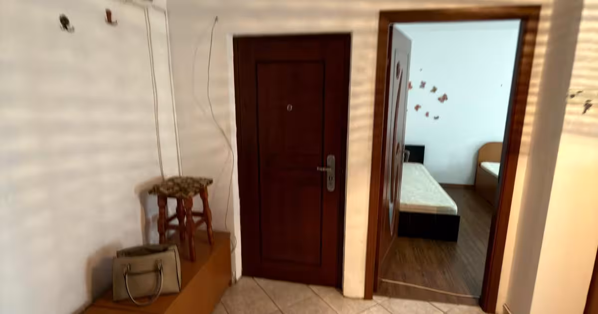 Apartament de vânzare cu 2 camere în zona Central, Botoșani