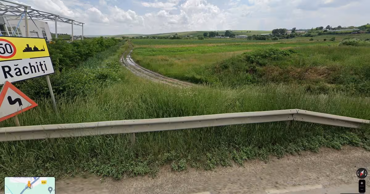 Teren agricol intravilan de vânzare de 10000 mp, în zona Periferie, Botoșani