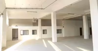 Spațiu comercial Central