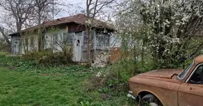 Casă Periferie
